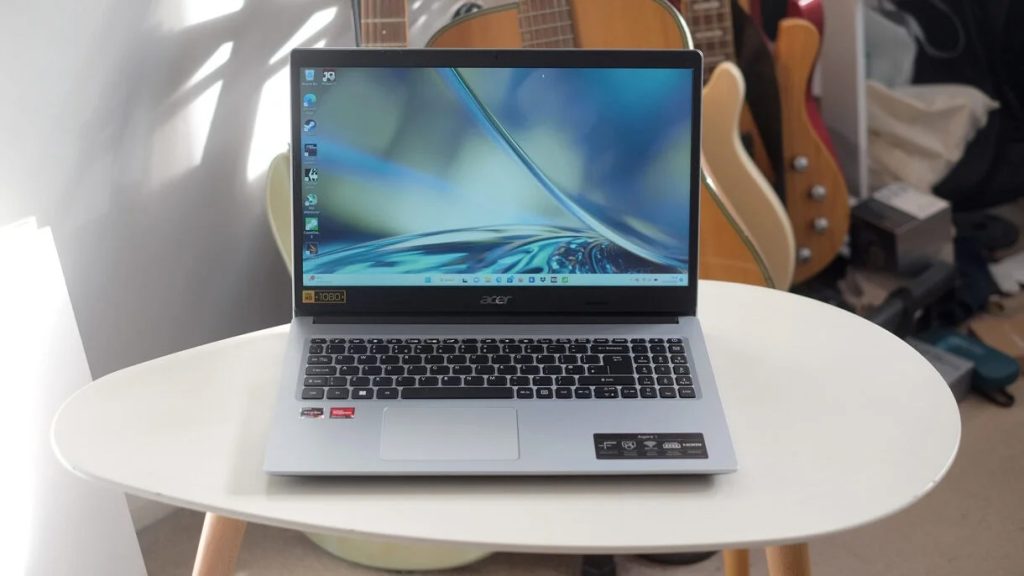 Acer Aspire 3 A315-59 Review front