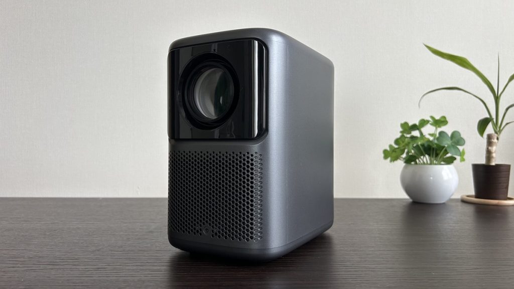 Dangbei N2 Smart Projector Review table