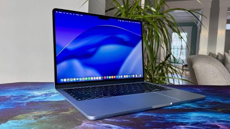 Apple MacBook Air 13 inch 2026 M5 1